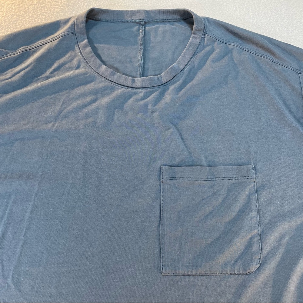 Lululemon Mens Activewear Chest Pocket T Shirt
